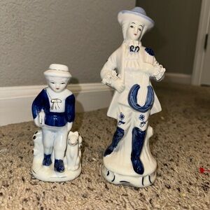 Vintage  Man Figurine Porcelain With A Musical instrument Blue & White  Medium